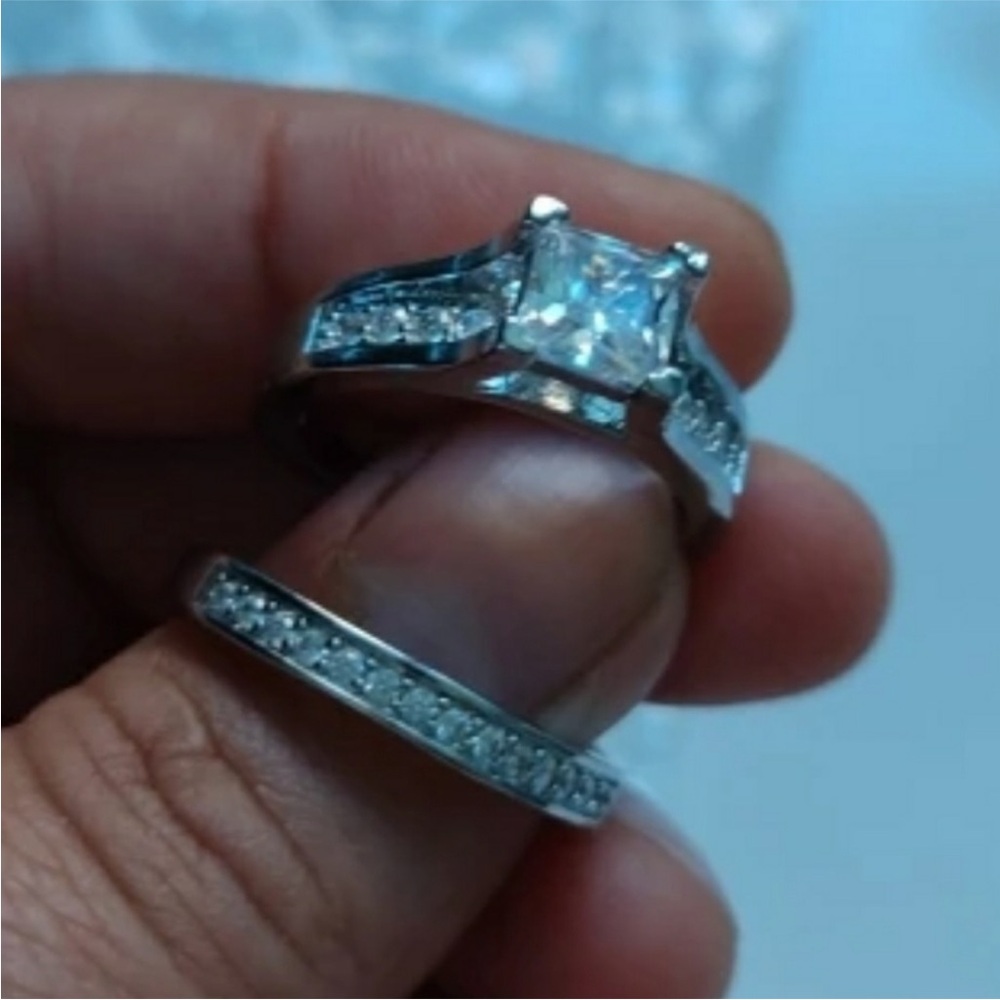Princess Cut Bridal FiNAL DROP Fashion Jewelry will not Tarnish or Fade - Picture 8 of 8